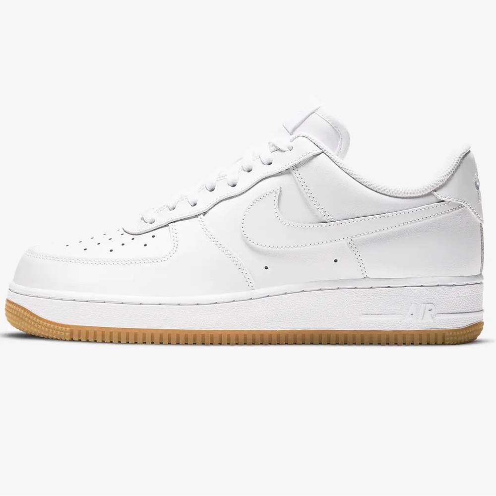 NWT Nike Air Force 1 ‘07 Sneakers